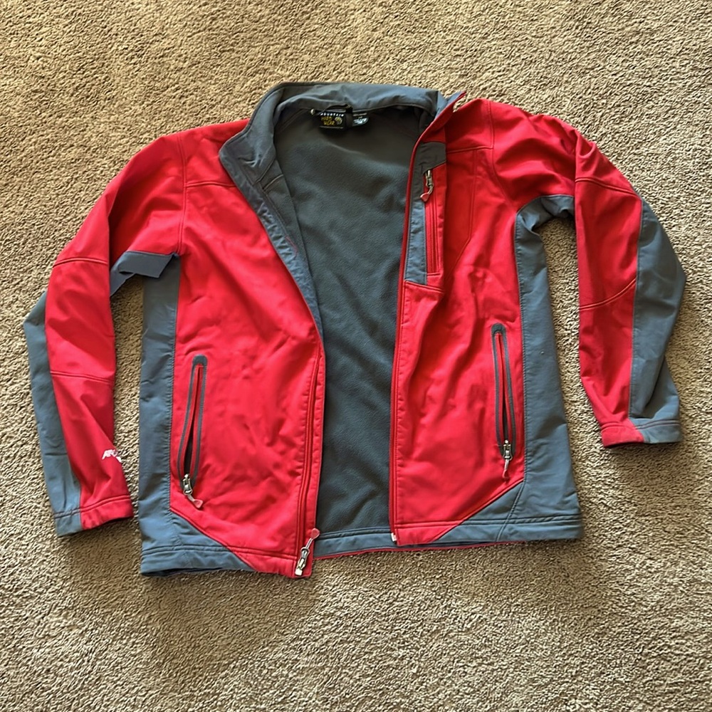 Mountain hardwaer jacket, size Large, red/grey